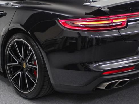 Used 2017 Porsche Panamera Turbo w/ Sport Chrono Package AWD/4WD image 9