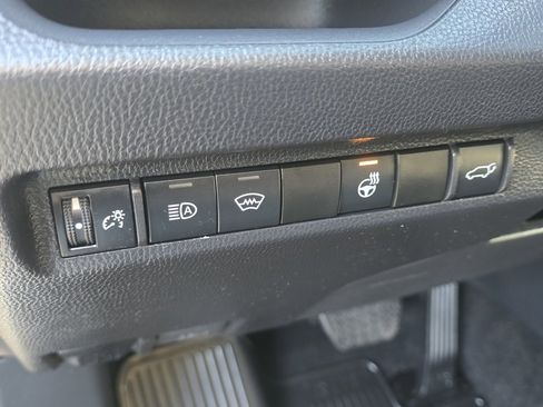 Certified 2025 Toyota RAV4 XLE image 18