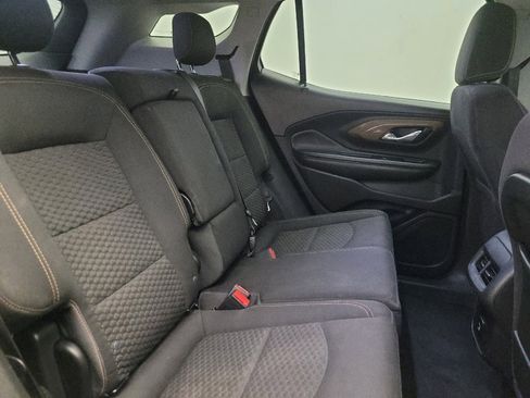 Used 2018 GMC Terrain SLE image 19