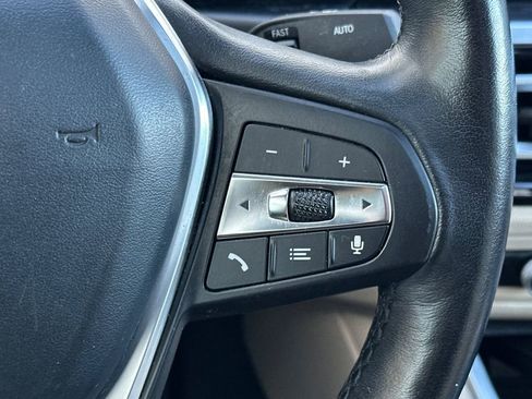 Used 2023 BMW i4 eDrive40 w/ Premium Package image 28