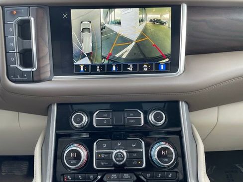 Used 2022 GMC Yukon XL Denali w/ Max Trailering Package AWD/4WD image 21