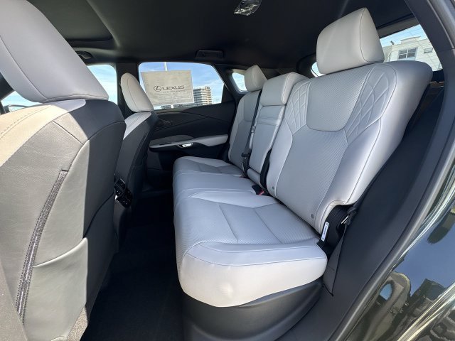 New 2026 Lexus RX 350 FWD image 23