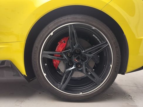 Used 2021 Chevrolet Corvette Stingray Preferred Cpe w/ Battery Protection Package RWD image 26