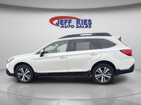 Used 2018 Subaru Outback 2.5i Limited image 8
