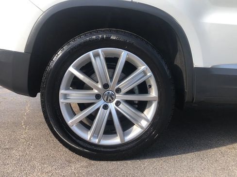 Used 2015 Volkswagen Tiguan SEL image 7