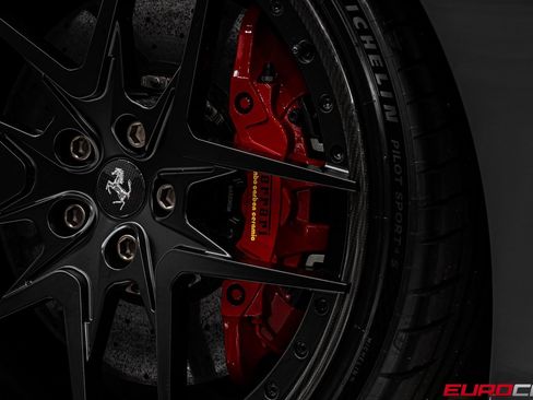 Used 2020 Ferrari F8 Tributo image 30