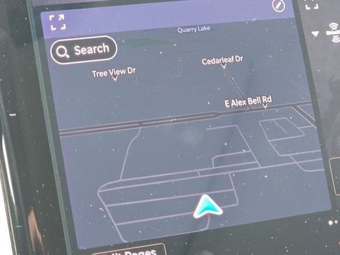 Used 2023 Jeep Grand Cherokee L Overland w/ Advanced Protech Group III image 8