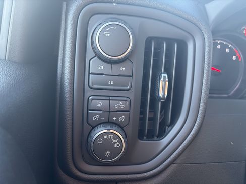 New 2026 Chevrolet Silverado 2500 Custom w/ Custom Value Package image 10