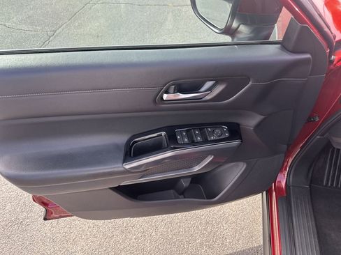 Certified 2023 Nissan Pathfinder SL image 28