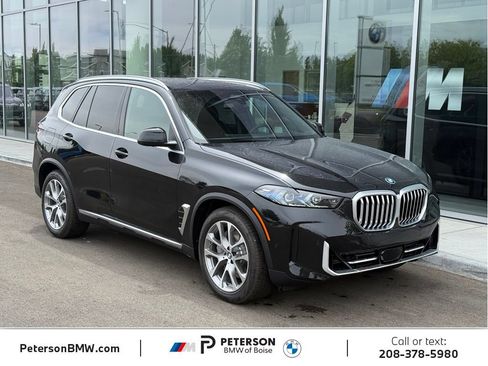 New 2026 BMW X5 xDrive50e w/ Premium Package AWD/4WD image 7