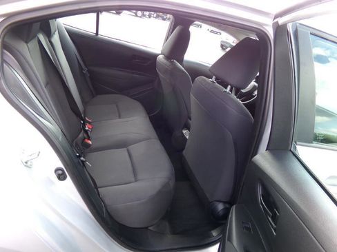 Used 2023 Toyota Corolla LE FWD image 39