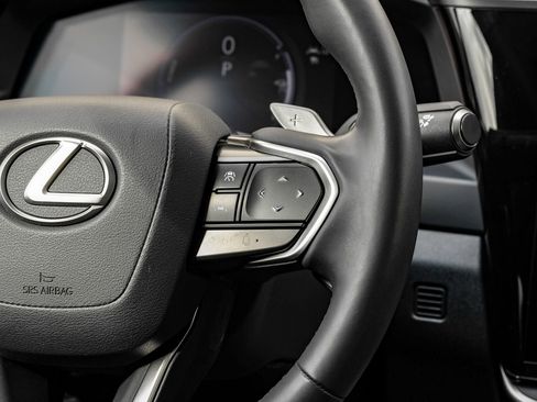 Used 2023 Lexus RZ 450e Premium w/ Technology Package image 17