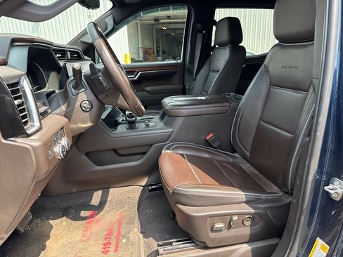 Used 2022 GMC Sierra 1500 Denali w/ Technology Package AWD/4WD image 13