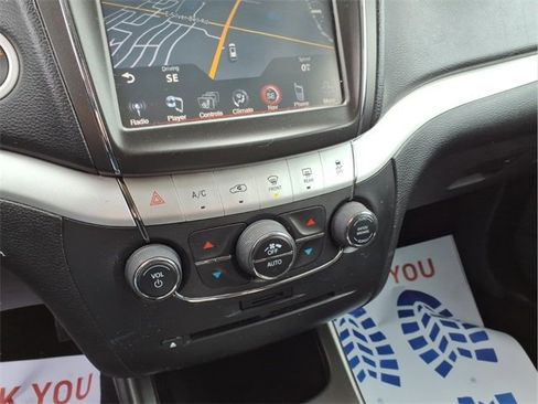 Used 2017 Dodge Journey GT image 18