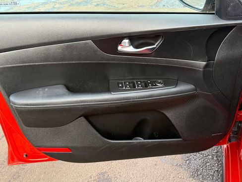 Used 2023 Kia Forte GT-Line w/ GT-Line Premium Package image 11