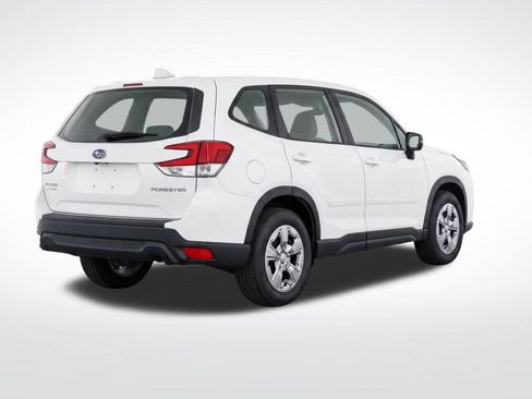 Used 2023 Subaru Forester AWD/4WD image 3