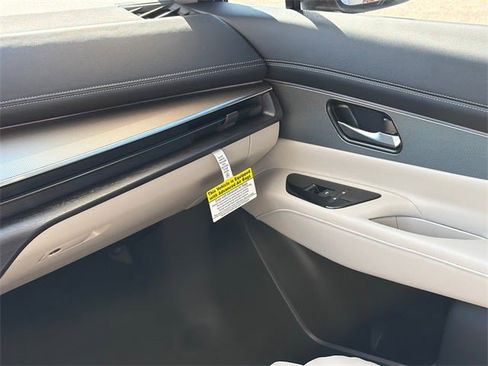 New 2026 Nissan Murano SL image 15