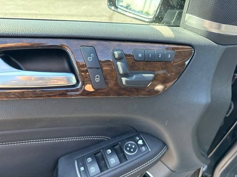 Used 2013 Mercedes-Benz ML 350 4MATIC image 8