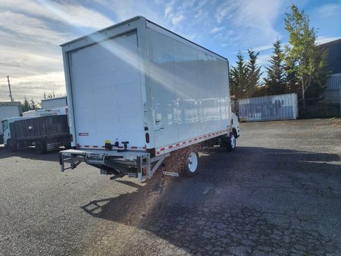 New 2024 Isuzu NPR image 5