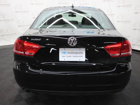 Used 2013 Volkswagen Passat 2.5 S FWD image 5