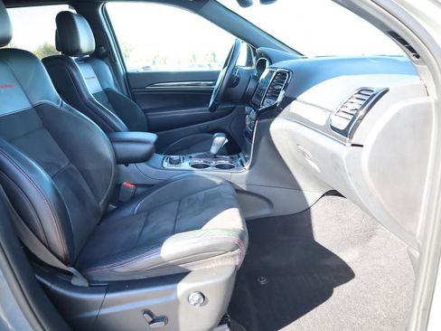 Used 2019 Jeep Grand Cherokee Trailhawk image 19