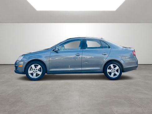 Used 2008 Volkswagen Jetta SE FWD image 3