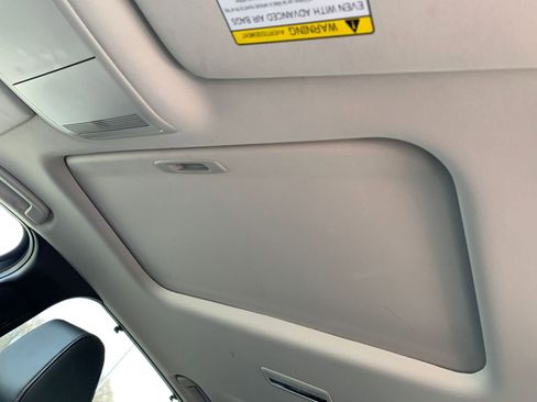 Used 2025 MAZDA CX-90 3.3 Turbo w/ Preferred Package image 30