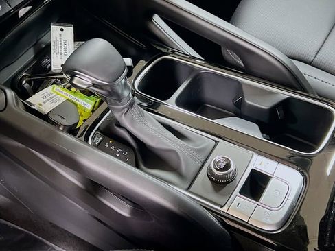 New 2025 Kia Telluride S image 17