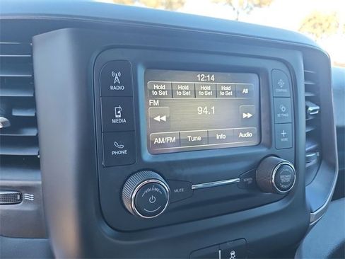 Used 2024 RAM 2500 Tradesman w/ Chrome Appearance Group image 13