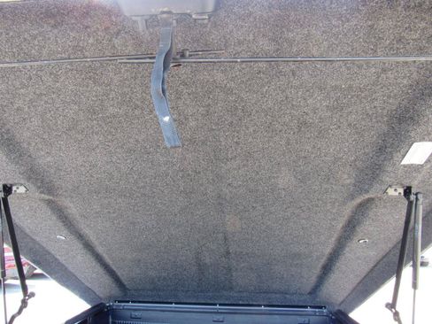 Used 2011 Ford Ranger XLT RWD image 25