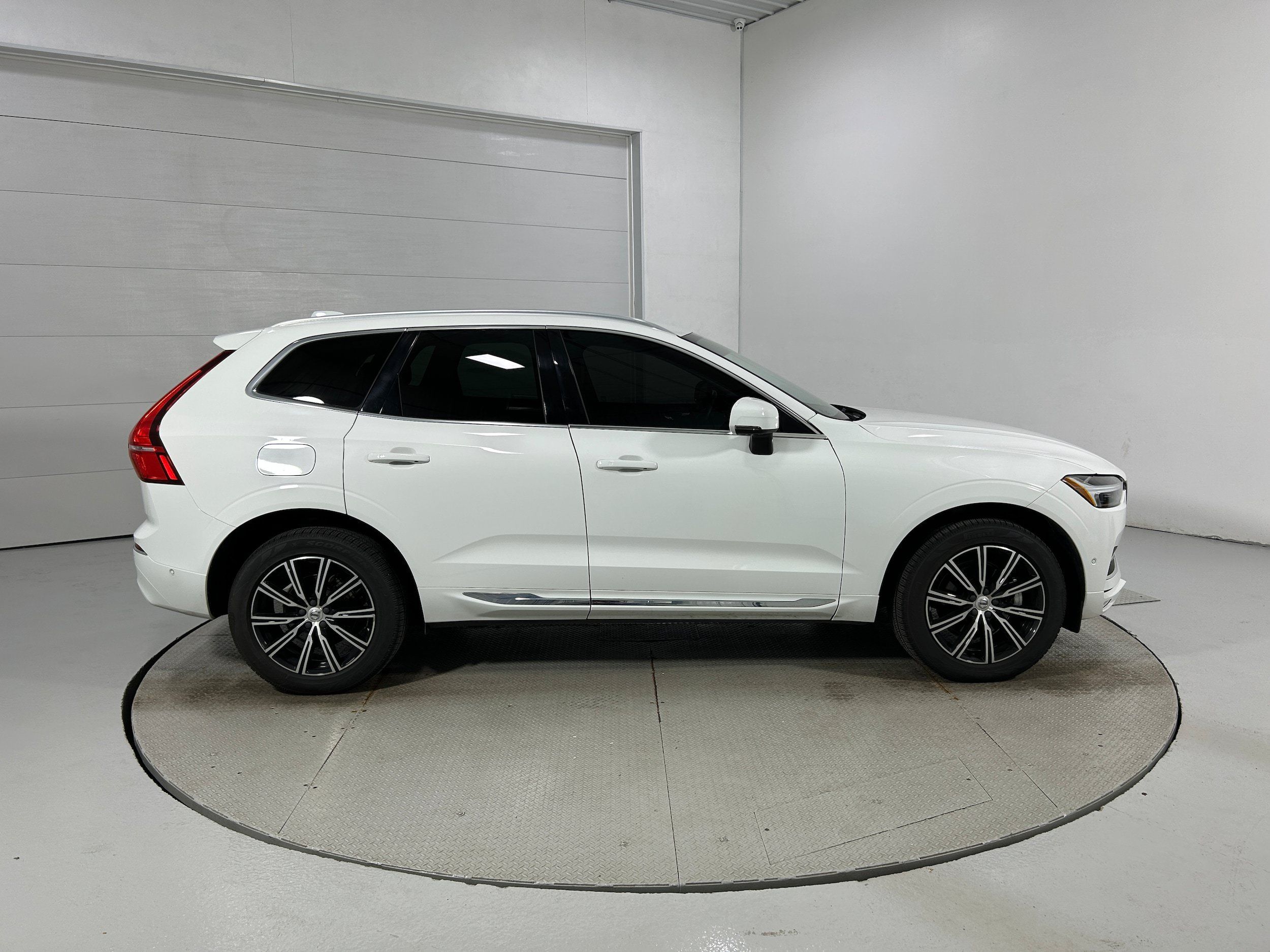 Used 2021 Volvo XC60 T5 Inscription AWD/4WD image 37