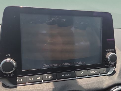 Used 2020 Nissan Sentra SR w/ Electronics Package FWD image 27