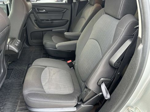 Certified 2017 Chevrolet Traverse LT w/ LPO, 'HIT The Road' Package image 13