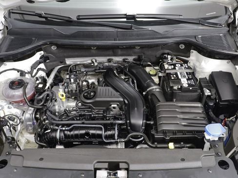 Certified 2023 Volkswagen Taos SEL AWD/4WD image 24