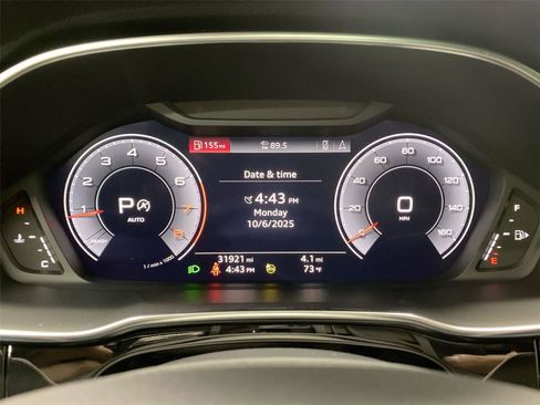 Used 2021 Audi Q3 2.0T Premium Plus image 14