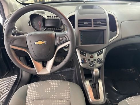 Used 2016 Chevrolet Sonic LS image 27