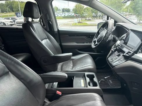 Used 2018 Honda Odyssey Elite image 7
