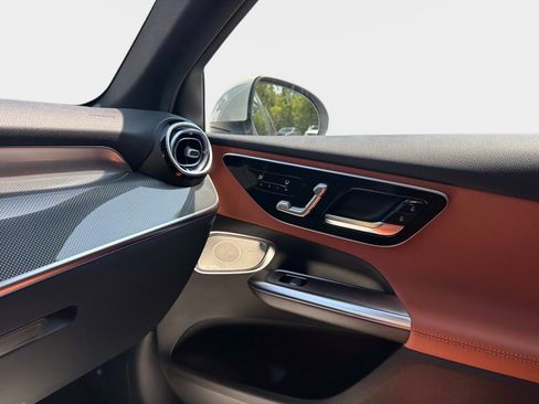 New 2026 Mercedes-Benz GLC 300 image 20