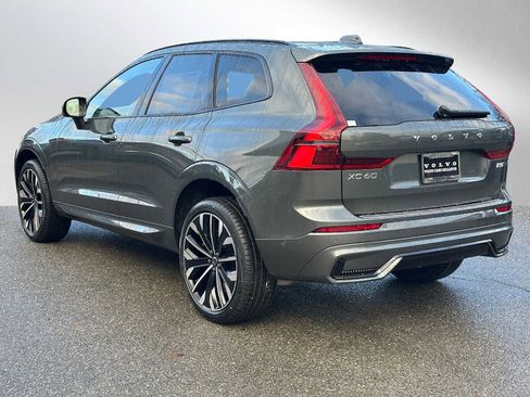 New 2026 Volvo XC60 B5 Ultra w/ Protection Package Premier image 5