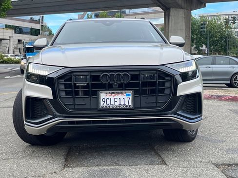 Used 2022 Audi Q8 Prestige image 4