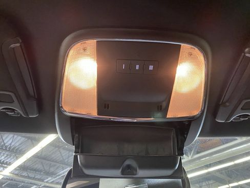 Used 2023 Dodge Charger GT image 25