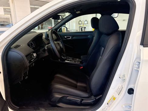 Certified 2025 Honda Civic Sport image 17
