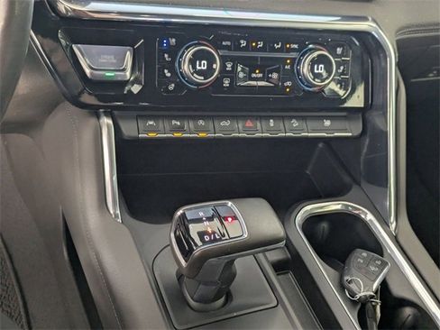 Used 2024 GMC Sierra 1500 Denali image 24