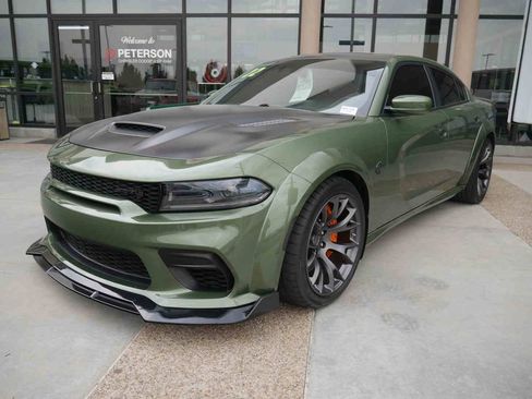 Used 2022 Dodge Charger SRT Hellcat w/ SRT Black Package image 4