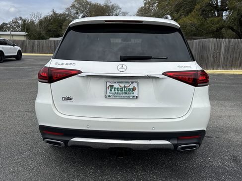 Used 2020 Mercedes-Benz GLE 350 4MATIC image 4