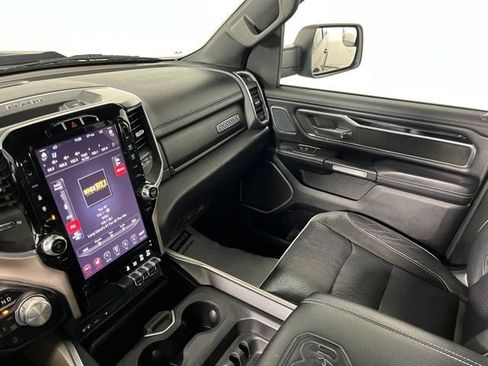 Used 2019 RAM 1500 Laramie AWD/4WD image 36