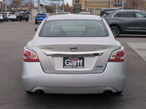 Used 2014 Nissan Altima 2.5 SV image 7