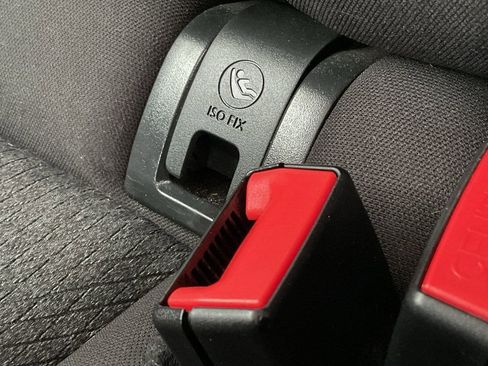 Used 2025 Nissan Rogue SV image 15