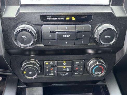 Used 2020 Ford F150 XLT w/ Equipment Group 302A Luxury image 15