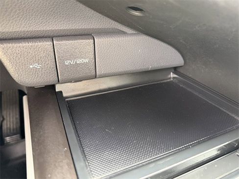 Certified 2024 Toyota Camry LE image 21